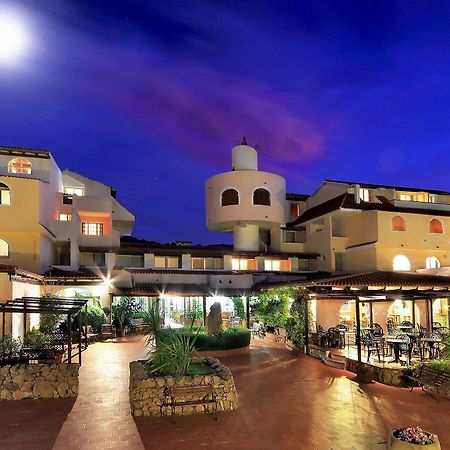 Colonna Beach Hotel Marinella Bagian luar foto