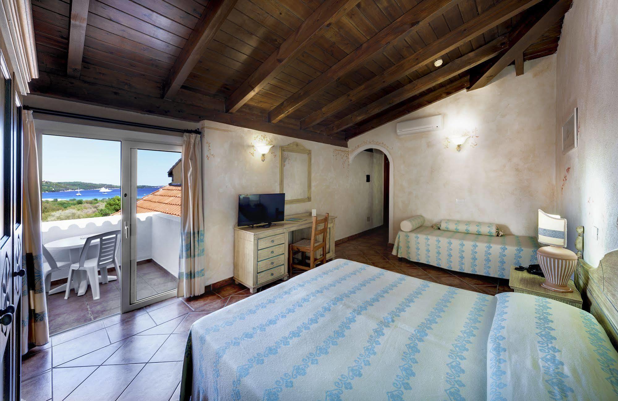 Colonna Beach Hotel Marinella Marinella  Bagian luar foto