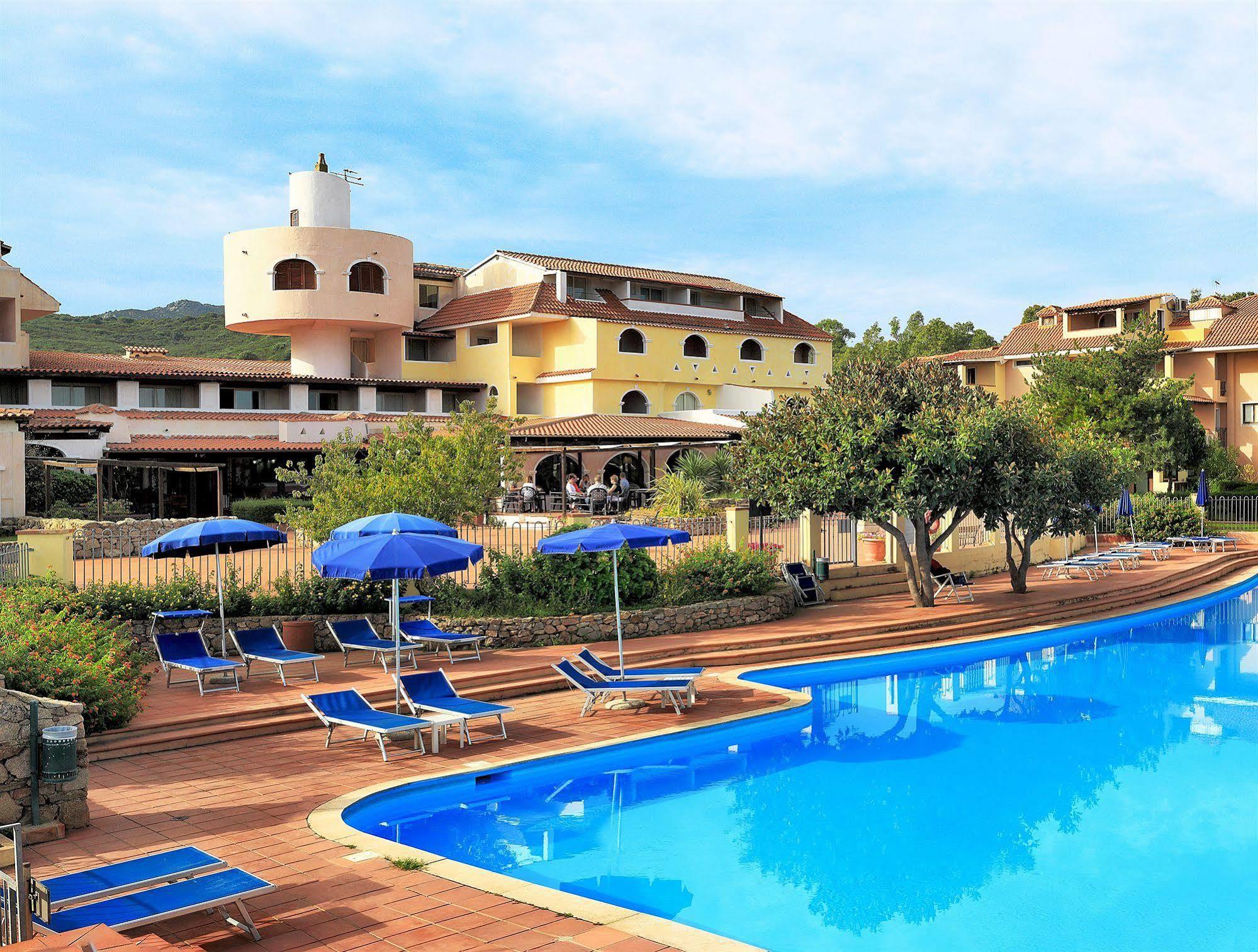 Colonna Beach Hotel Marinella Marinella  Bagian luar foto